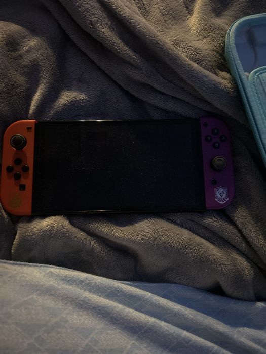 nintendo switch oled pokemon scarlet violet edition+jocuri