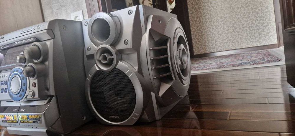 Samsung musiqa markazi karaoke bilan, Raritet !!!