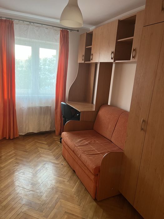 Inchiriez apartament 3 camere - Vasile Aaron