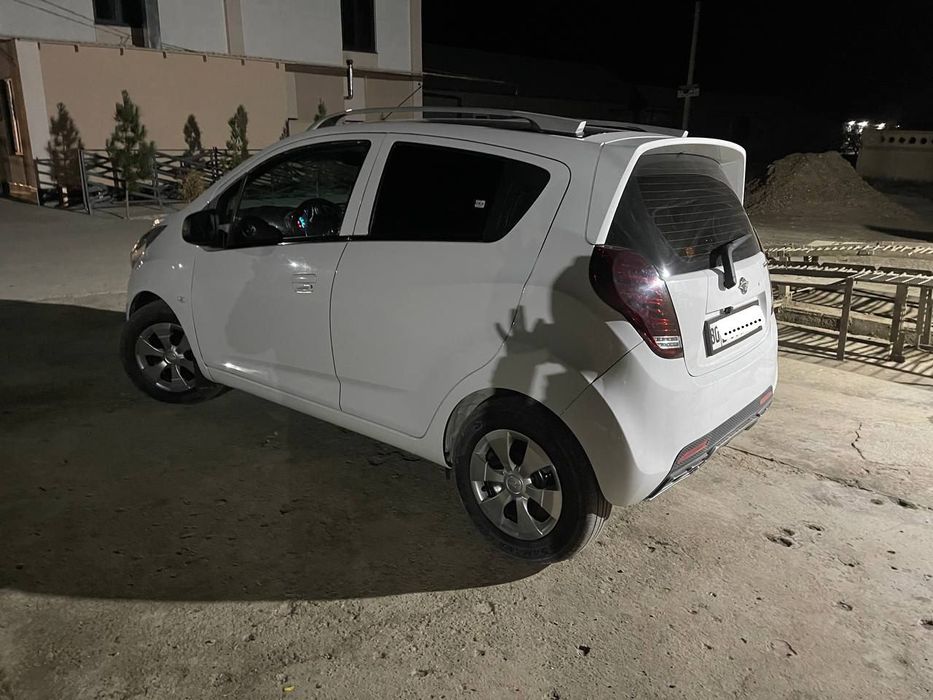 Chevrolet Spark srochna sotiladi