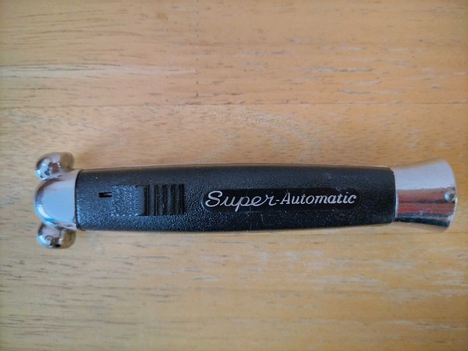 Cutite, corn cerb, vanatoare, simple, facute la Combinatul Hunedoara