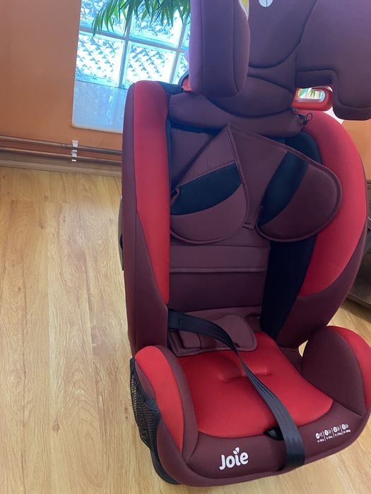 Scaun de masina Joie