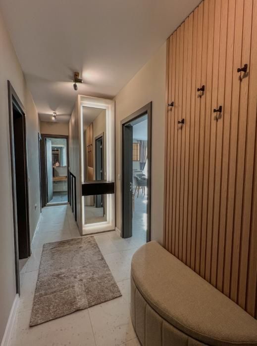 Дава се под наем Тристаен апартамент в Пловдив, Остромила - 96 кв.м за 850 € - Снимка #9