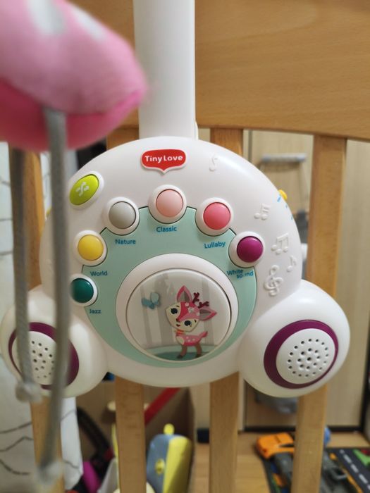 Музикална играчка за легло