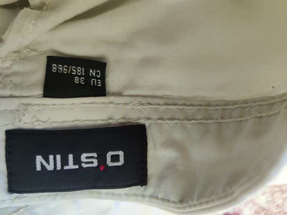 Продаю 2 пары джинсы