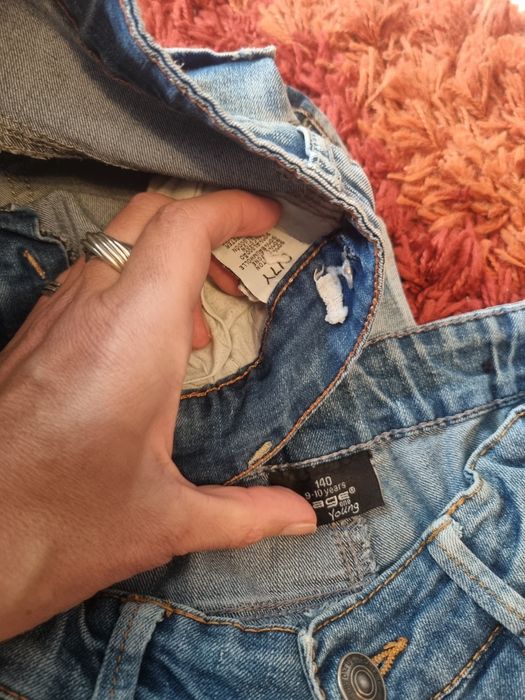 Vând lot pantaloni/training ADIDAS 8-10 ani 134-140