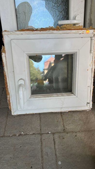 Geam / Fereastră termopan VEKA Tripan 45 x 47 cm (Optimedia, bandă caldă)