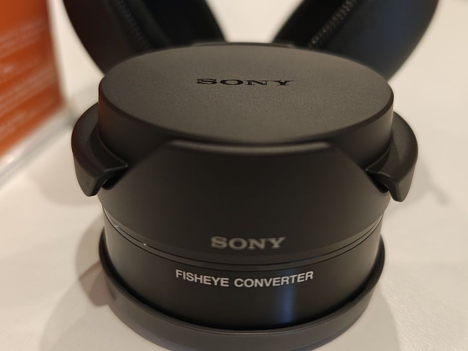 Adaptor Fisheye Converter VCL-ECF2 pentru obiective Sony E-mount