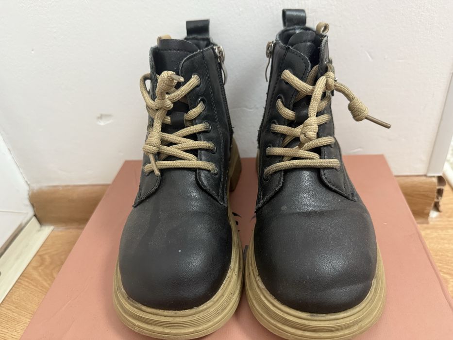 Осенние ботинки 23-24