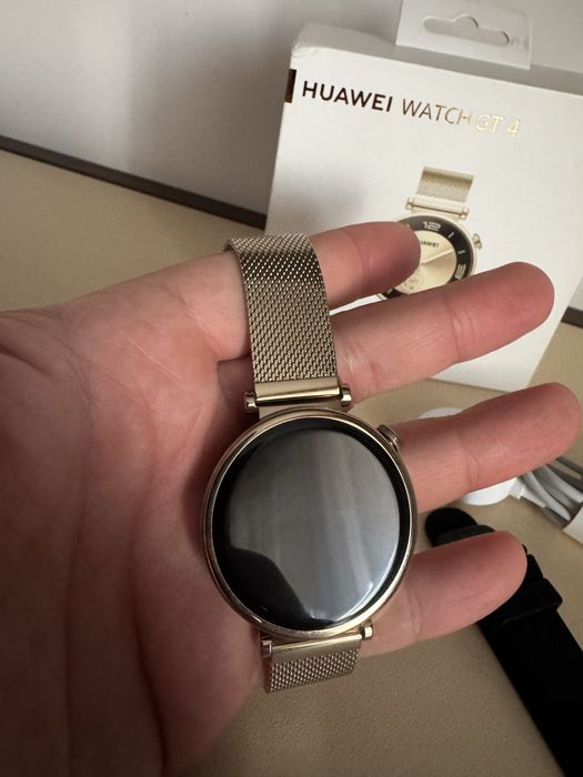 Смарт часовник Huawei GT4 41 mm Gold