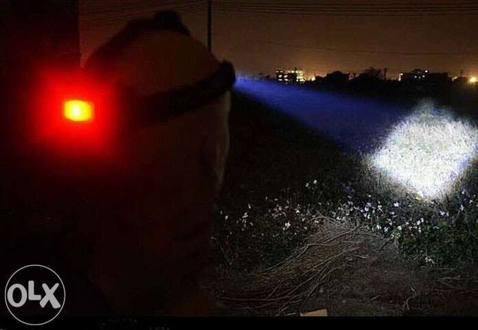 Lanterna Frontala cu zoom Led Cree T6 și Acumulatori 18650 noua