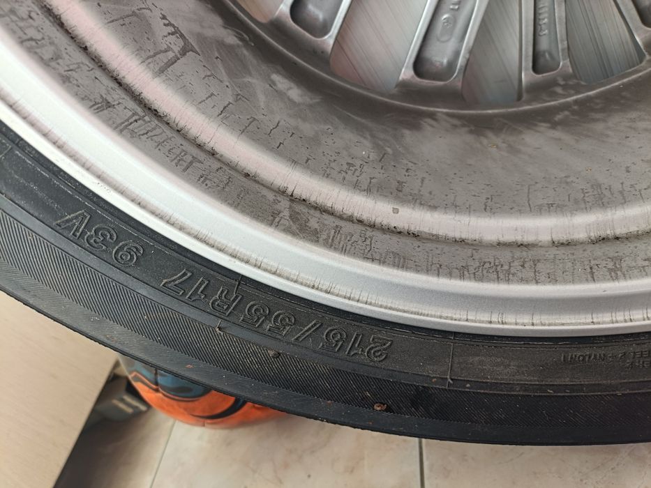 Продам Резина с диском