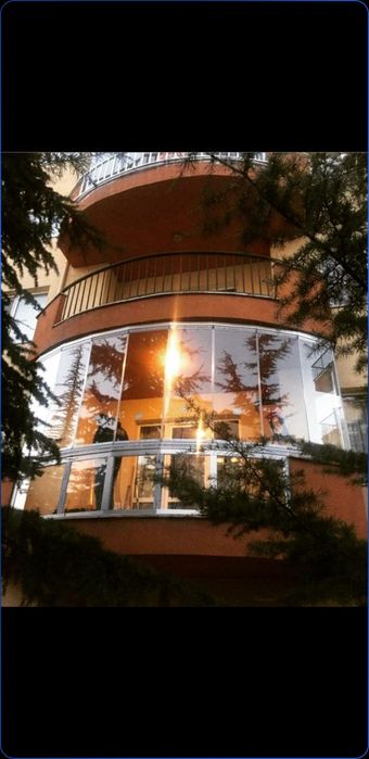 Inchideri terase balcoane foisoare cu sticlă armonică sau glisantă