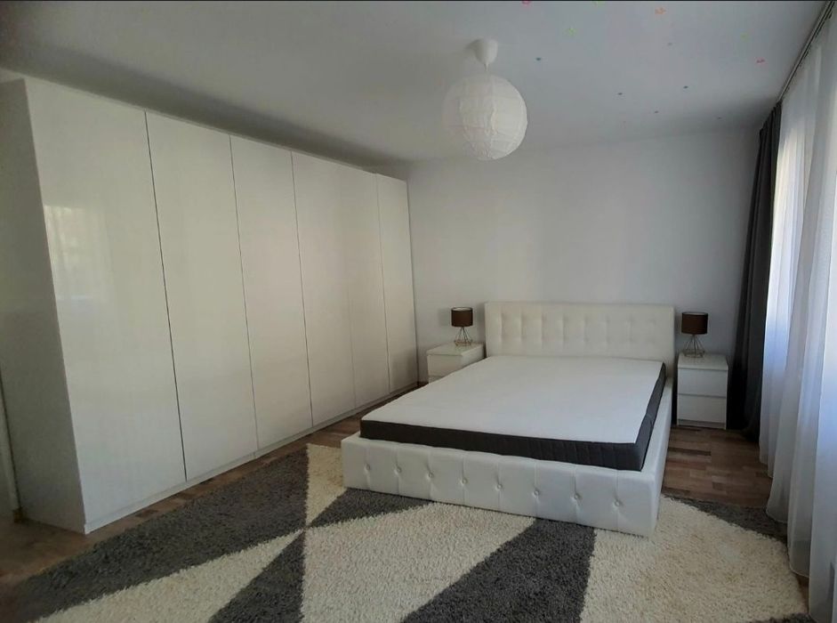 Închiriez apartament în regim hotelier zona Cora FACTURĂ