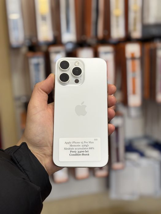Iphone 15 pro max - white - 256 gb - 88% baterie