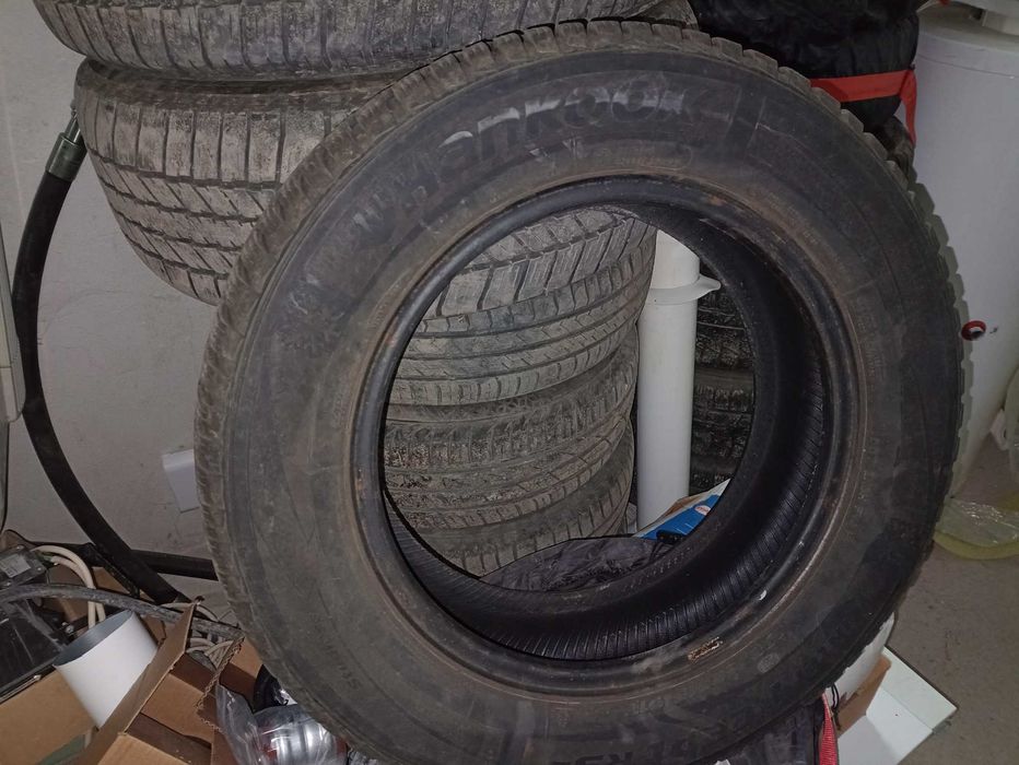 Зимни гуми Hankook 195/65R15 - 4 бр.