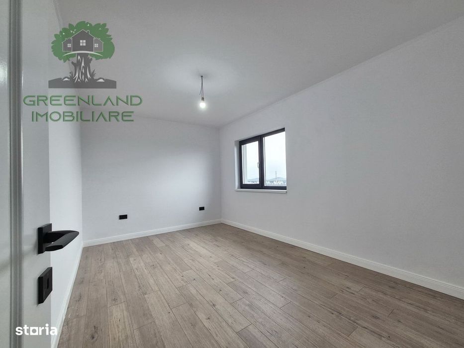 CASA PARTER 4 camere, 2 bai, 108mp, teren 400mp, Miroslava-Vorovesti