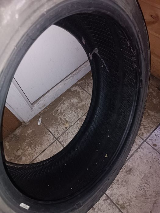 Летняя резина 245/40R19