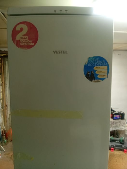 Продам холодильник Vestel