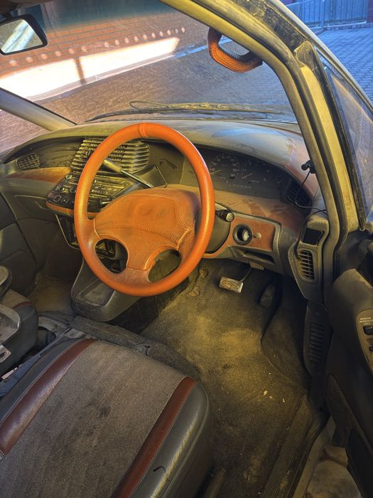 Продам Estima emina