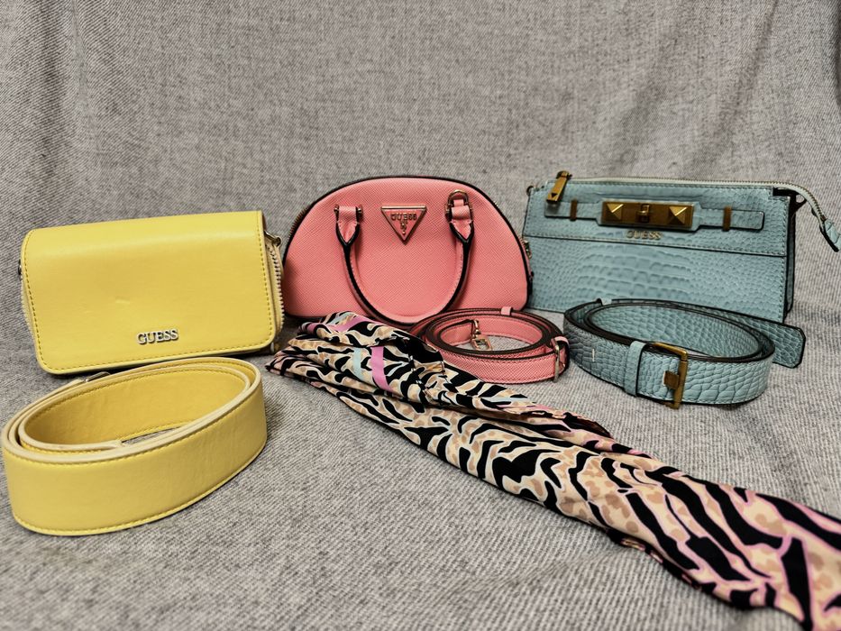 Дамски чанти GUESS в различни цветове