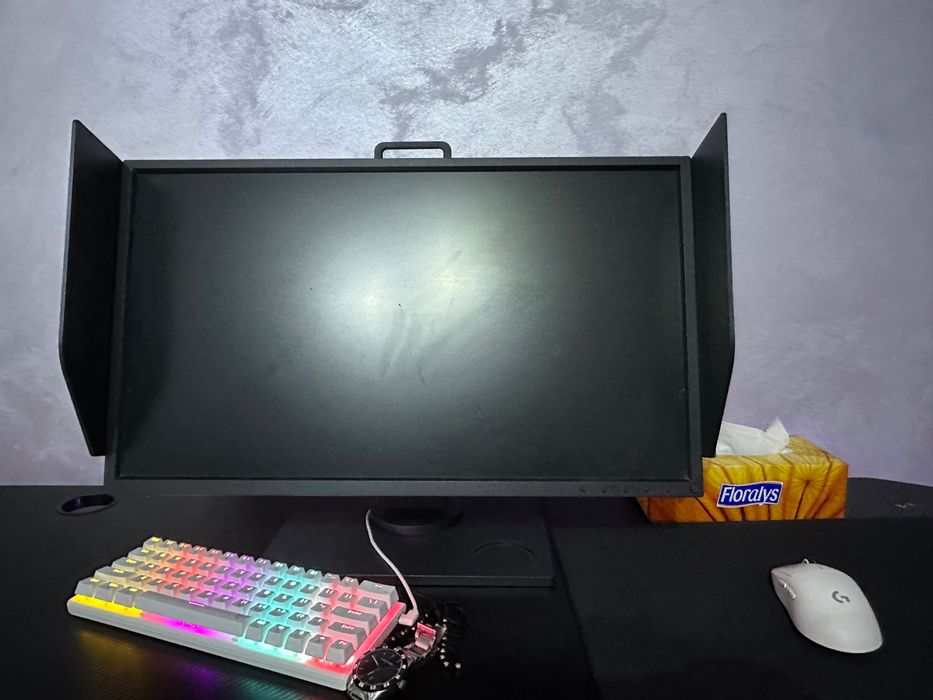 Pc gaming cu monitor si periferice