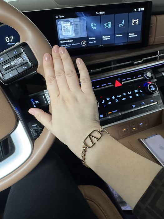 Браслет золото valentino