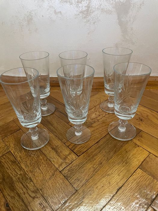 Set 6 pahare vin și 6 pahare coniac