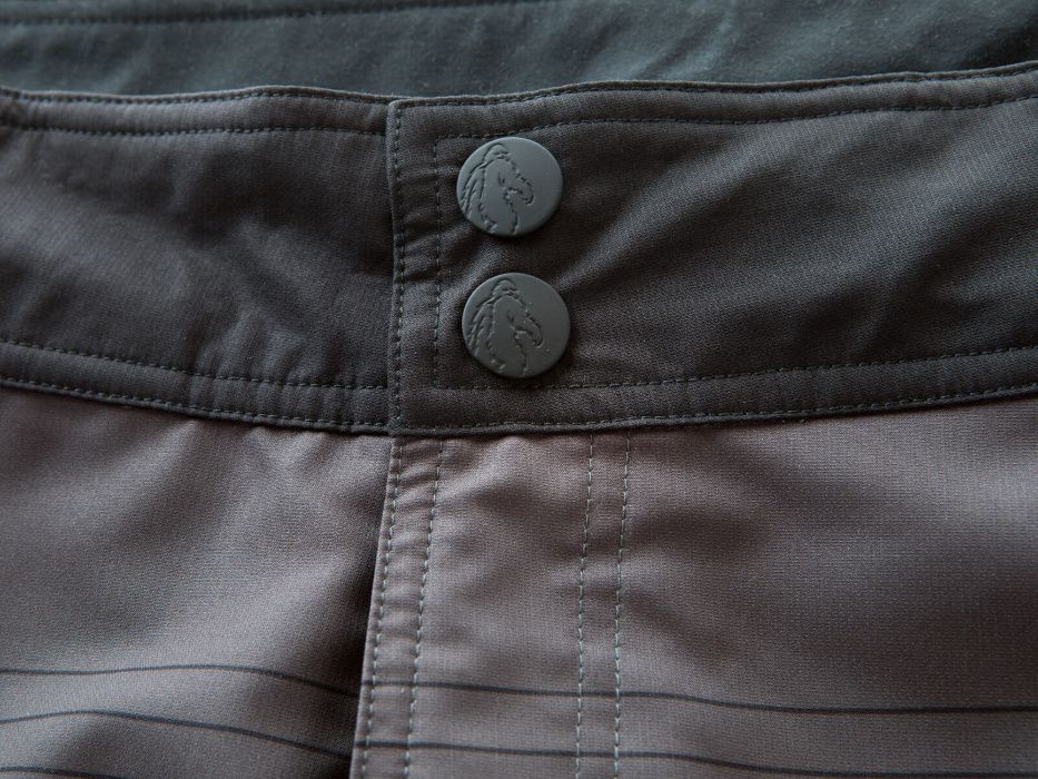 NOU! Pantaloni scurti YETI Cycles Teller