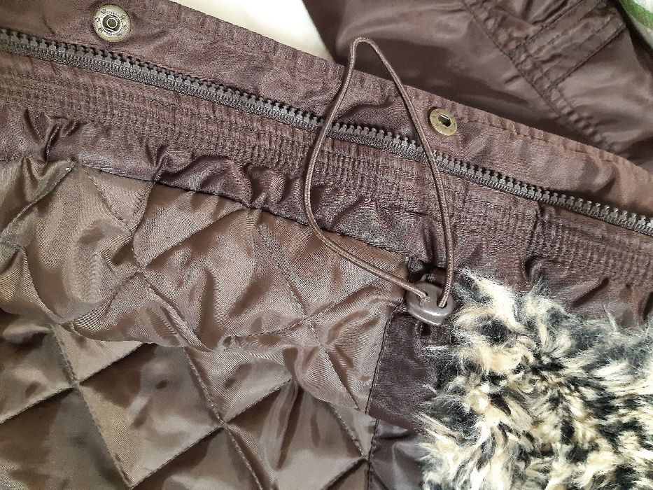 Geaca C&A fete, marimea 152