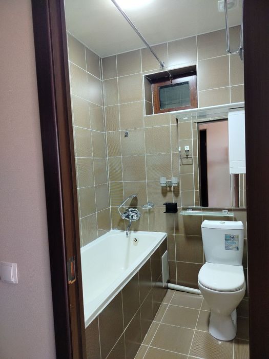 Сдаётся участок 3.5. соток госпитальный рынок