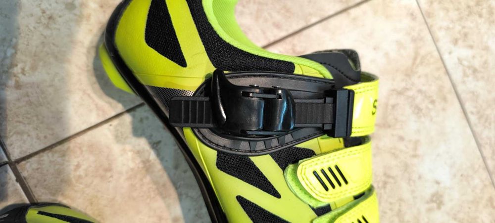 Обувки за колоездене НОВИ 40