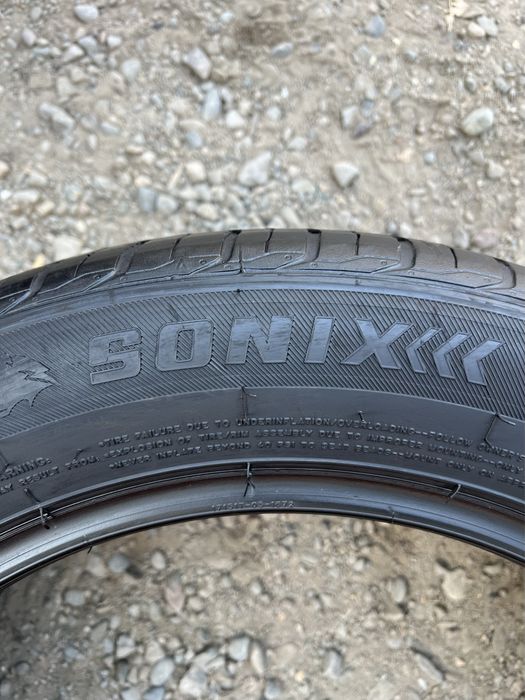 Продам резину пара 215/55/17