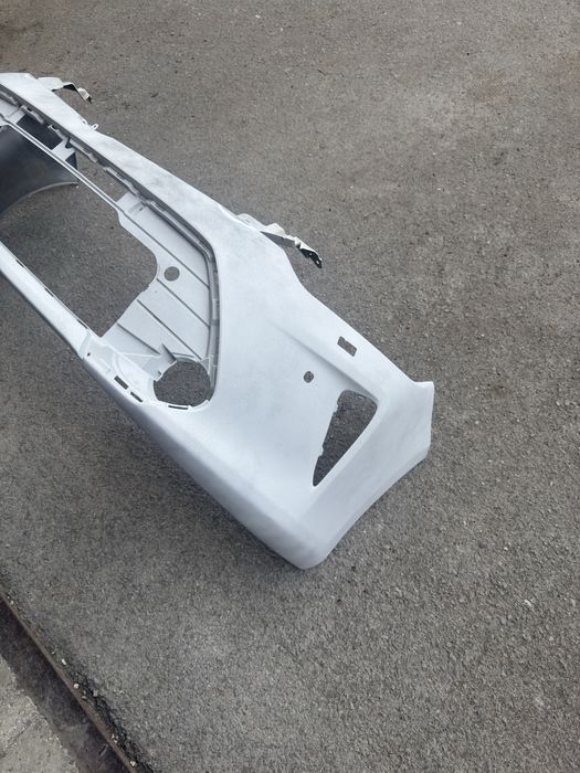 Продам бампер камри 55