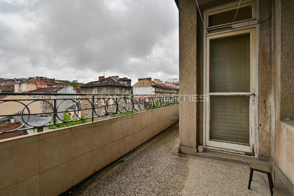 Продава се Многостаен апартамент в София, Оборище - 130 кв.м за 3693 €/кв.м - Снимка #3