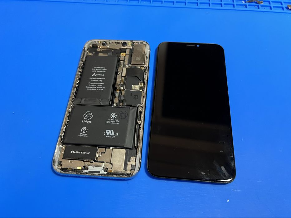 iPhone X, ОТЛИЧЕН, НА ЧАСТИ - камера, корпус, дисплей, букса и др.