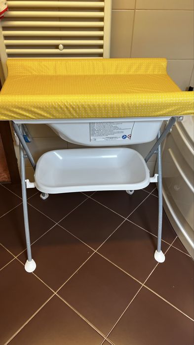 Scaun de masa Chicco,Cadita masa infasat Chicco,Tarc joaca