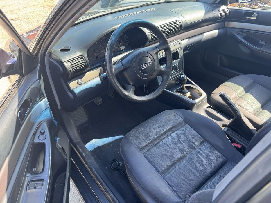 Audi a4 B5 1.6i 101hp 1997г На Части