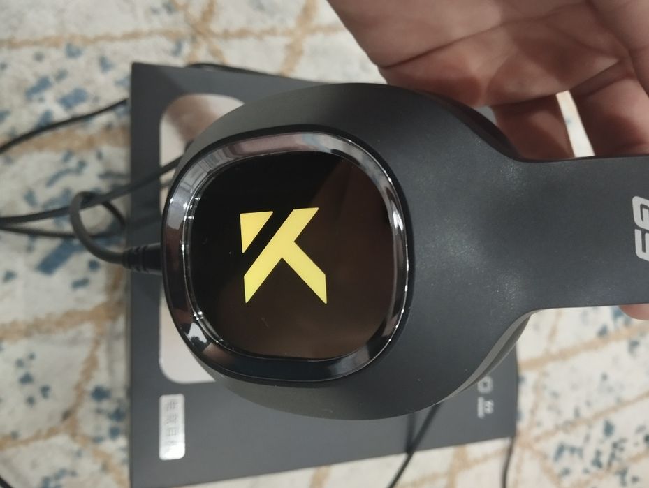 Продам наушники "MCHUSE G9"