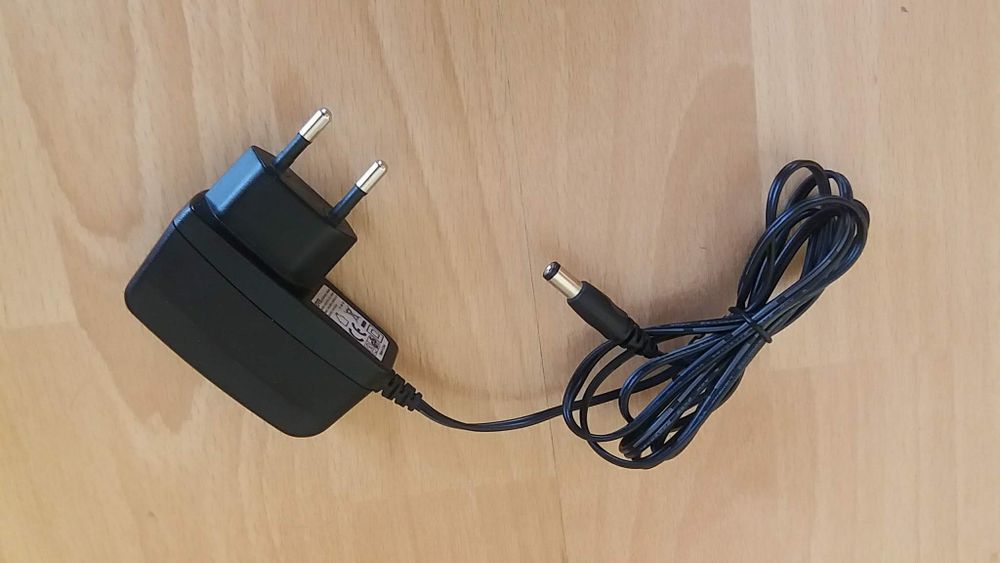 Vand alimentatoare 5V, 9V, 12V, 48V, 51V, 52V, 54V