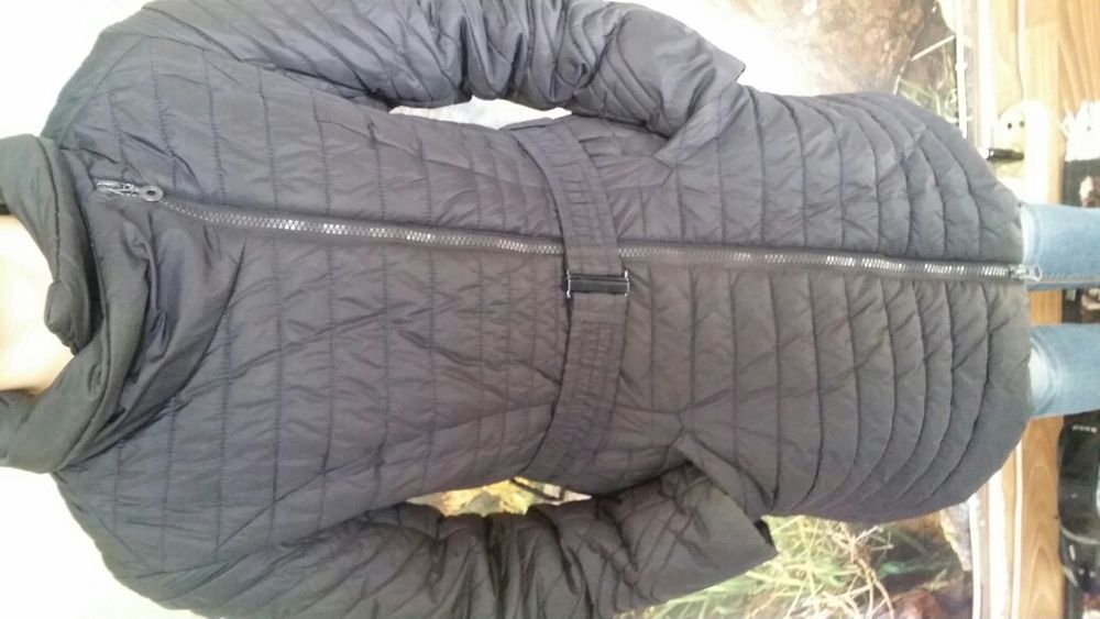 Осенне-весенняя куртка.