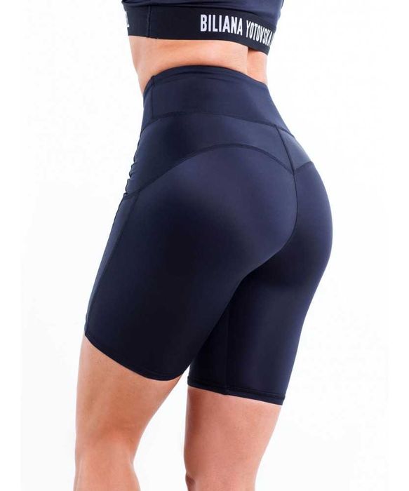 Клин на bilianayotovska с висока талия