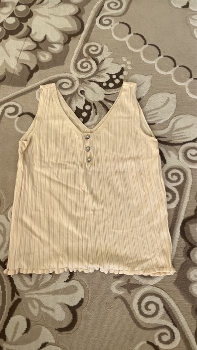 Все по 2000 тенге, 44 размер