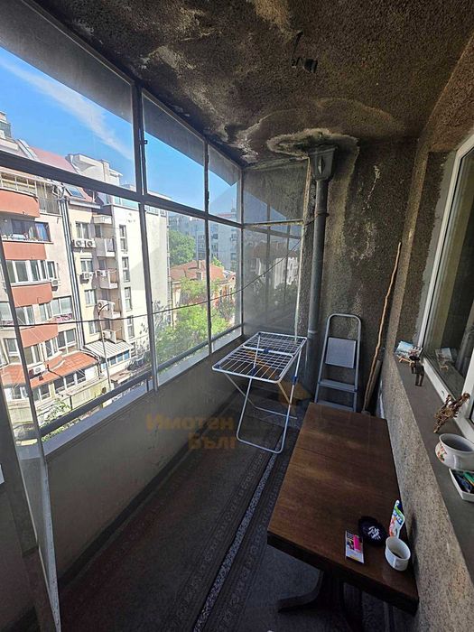 Тристаен апартамент в Оборище