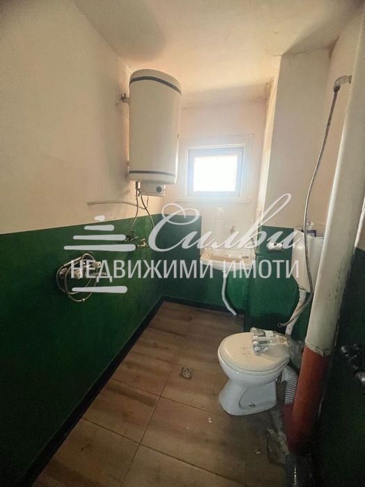 Продава се Четиристаен апартамент в Шумен, Добруджански - 90 кв.м за 584 €/кв.м - Снимка #6