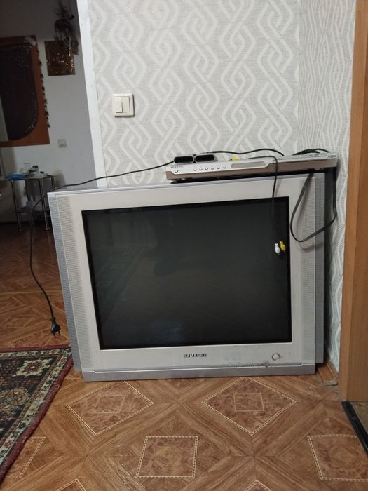 Продам телевизор SAMSUNG