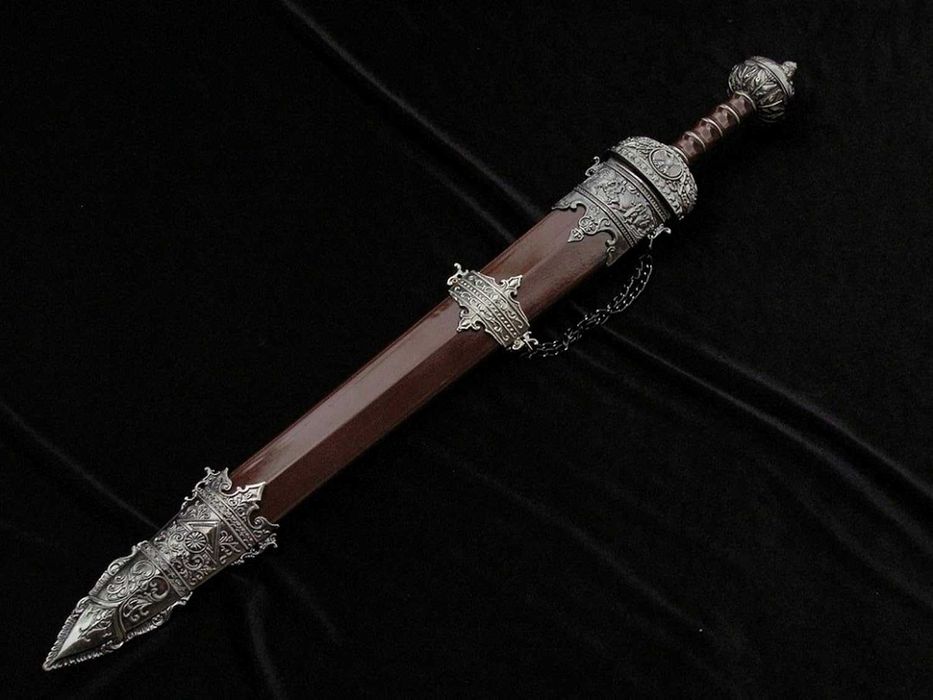 Gladius Гладиус Тежък Стоманен Римски Меч с ножница SPQR