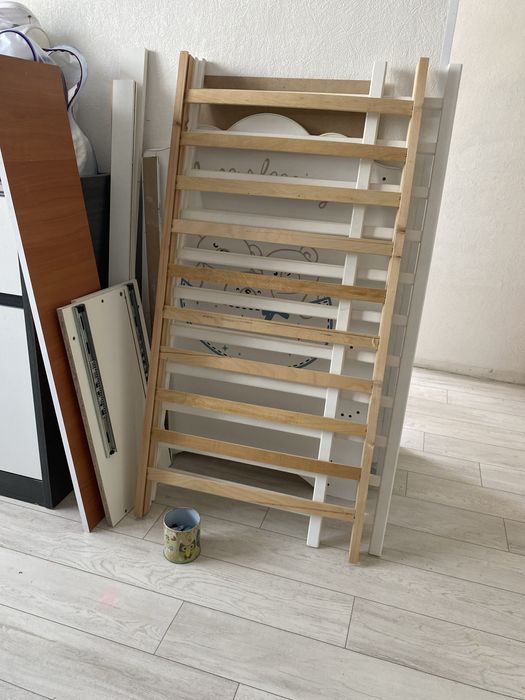 Продам кроватку детскую