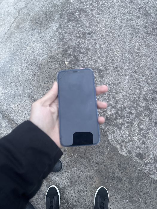 iPhone 12 ишлаши четки