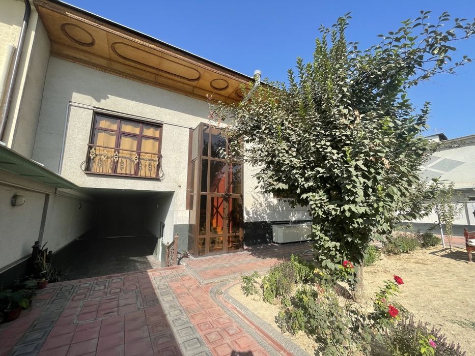 Nazarbek NOTARIUS ko'chada 24-maktab yonida TUPIK KO'CHA 8 sotk